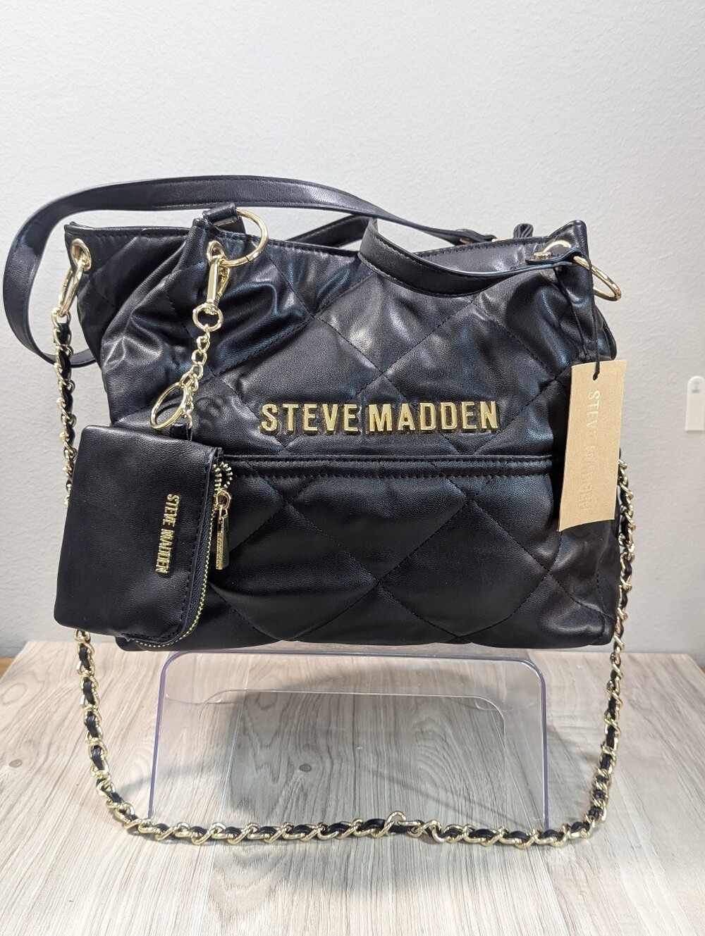 Steve Madden Bowen Black Quilted Shoulder Bag Gold Hardware w/Coin Pouch